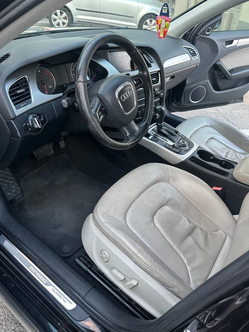 Audi A4 Allroad QUATTRO, снимка 8 - Автомобили и джипове - 52589785