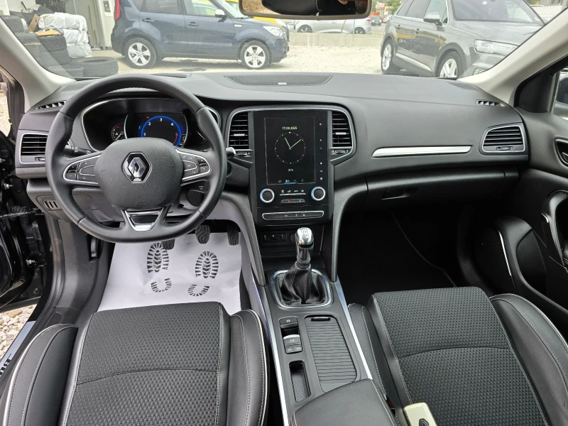Renault Megane 1.5DCI BOSE, снимка 13 - Автомобили и джипове - 51862939