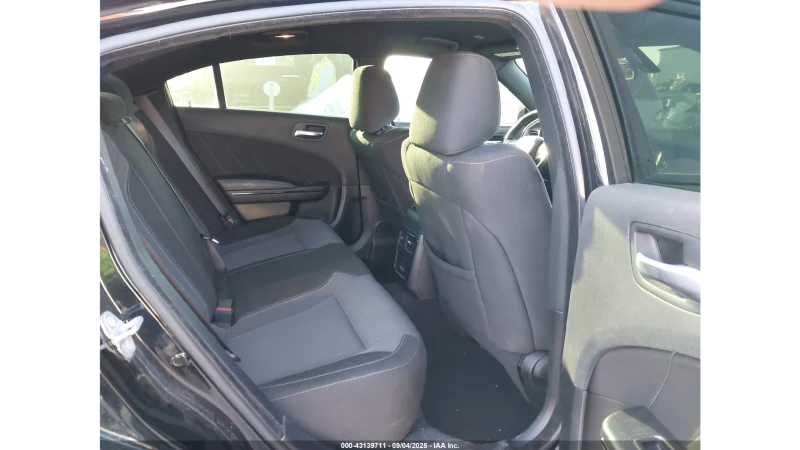 Dodge Charger SXT , снимка 6 - Автомобили и джипове - 52656302