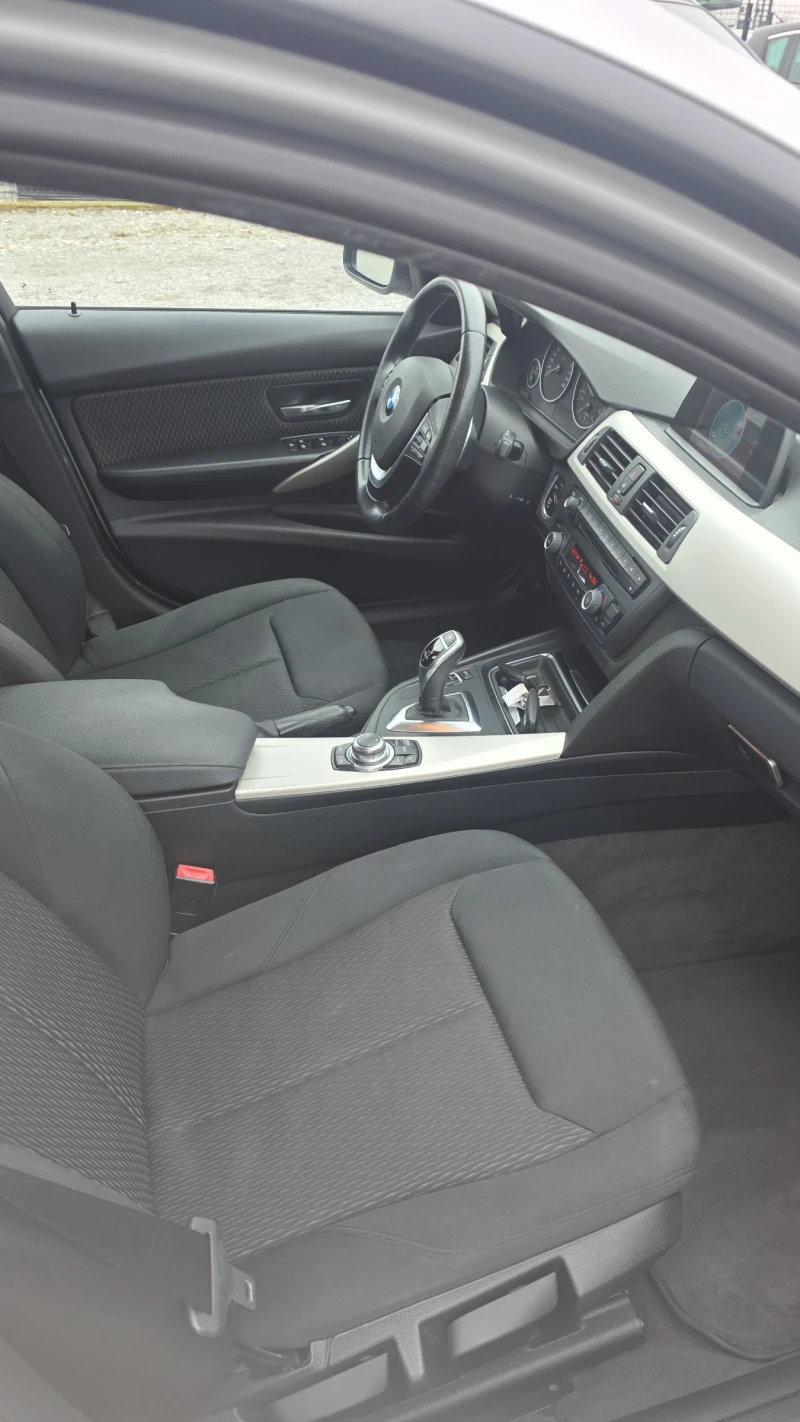 BMW 320 2.0 X-DRIVE, снимка 8 - Автомобили и джипове - 52883320