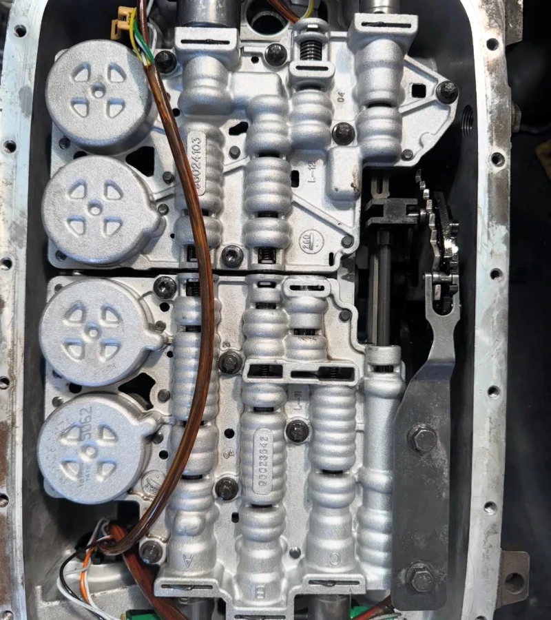 BMW 330, снимка 9 - Автомобили и джипове - 52890772