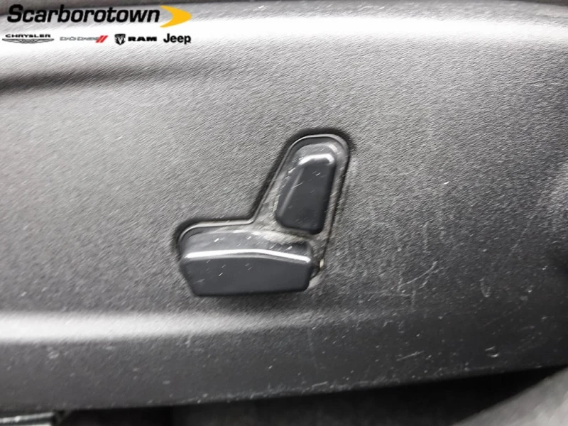 Dodge Charger * АВТО КРЕДИТ* ЦЕНА ДО БГ * СЕРВИЗНА ИСТОРИЯ * , снимка 9 - Автомобили и джипове - 52900718