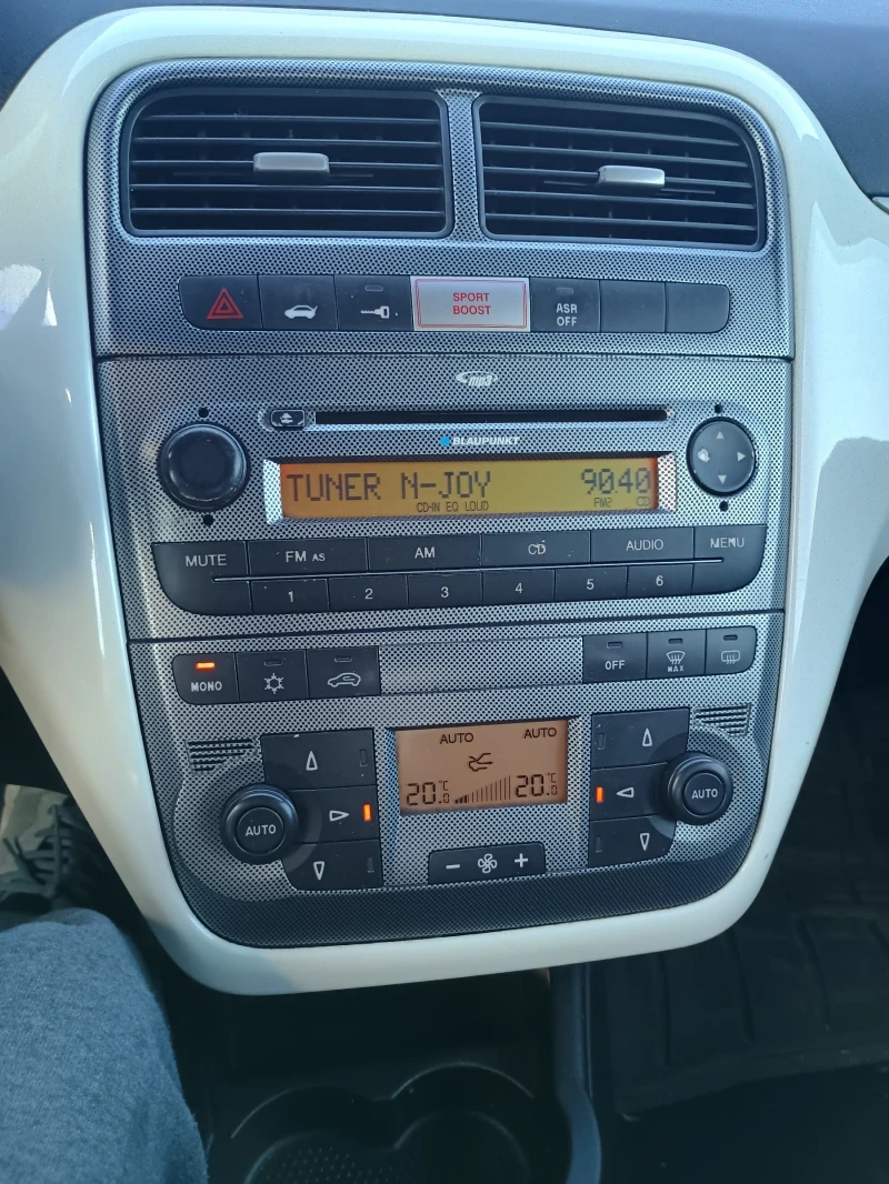 Fiat Punto, снимка 8 - Автомобили и джипове - 53168182