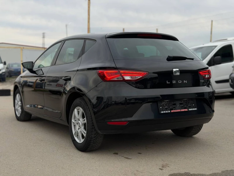Seat Leon 1.6 TDI NAVI, снимка 4 - Автомобили и джипове - 53478318