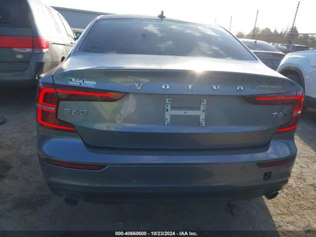 Volvo S60 T6 MOMENTUM, снимка 14 - Автомобили и джипове - 48575327