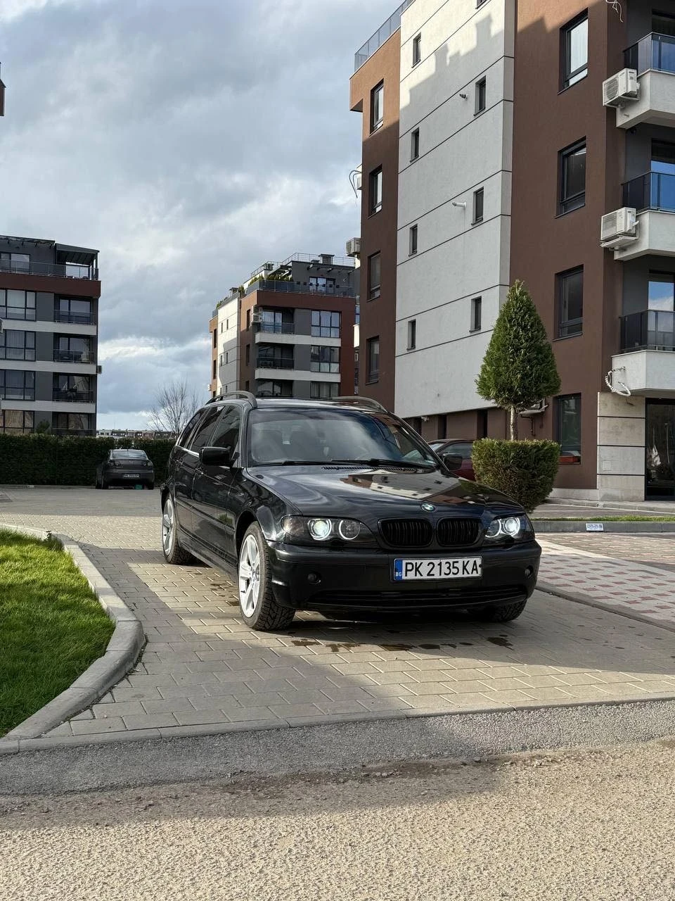 BMW 330, снимка 1