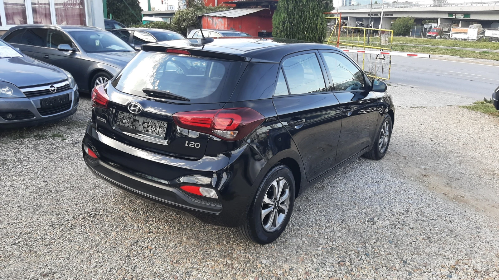 Hyundai I20 1.25i 86000км - изображение 5