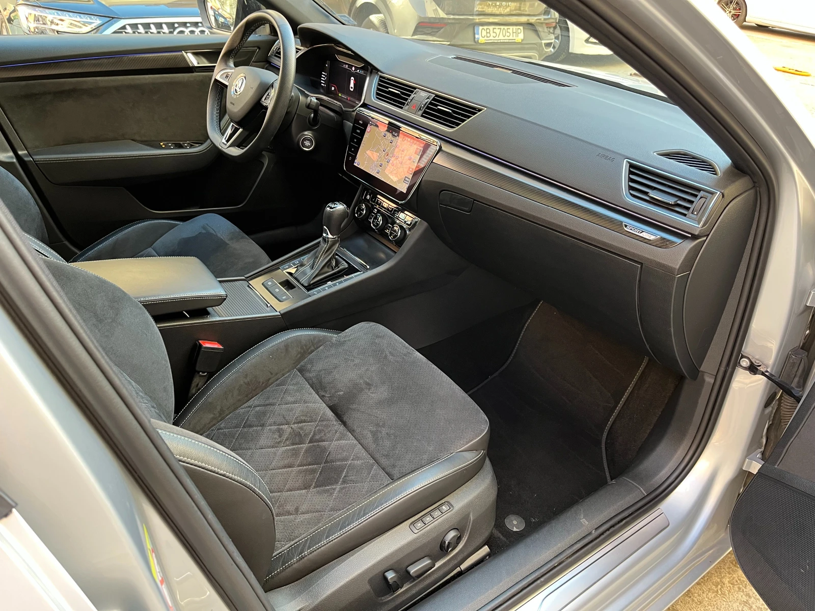 Skoda Superb 2.0 TSI Sportline 4x4 | Mobile.bg   11