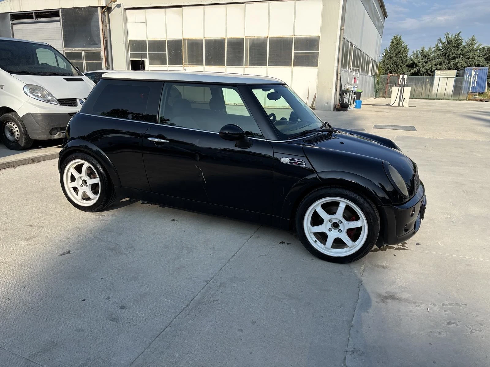 Mini Cooper, снимка 13 - Автомобили и джипове - 53743299