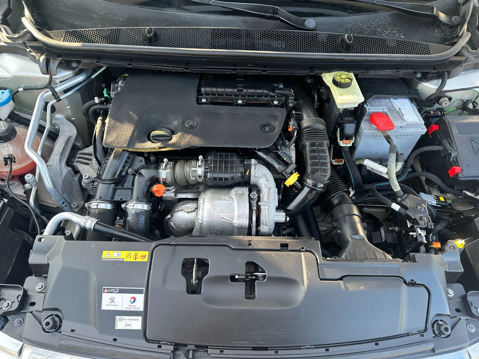 Peugeot 308 1.6HDI-120k.s-LED-NAVI-EURO6B-PDC-6ск.-2016г, снимка 14 - Автомобили и джипове - 53788203