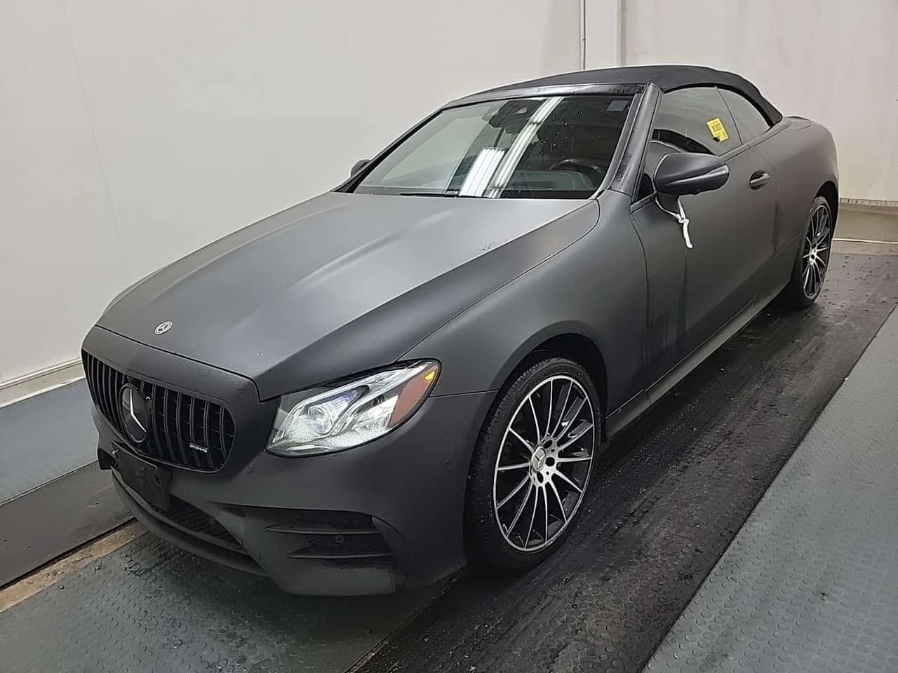 Mercedes-Benz E 53 AMG CABRIO| BURMESTER| HUD| 360| ОБДУХВАНЕ| 