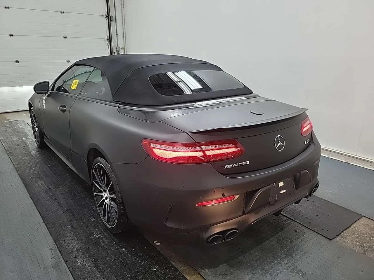 Mercedes-Benz E 53 AMG CABRIO| BURMESTER| HUD| 360| ОБДУХВАНЕ| , снимка 4 - Автомобили и джипове - 53999284