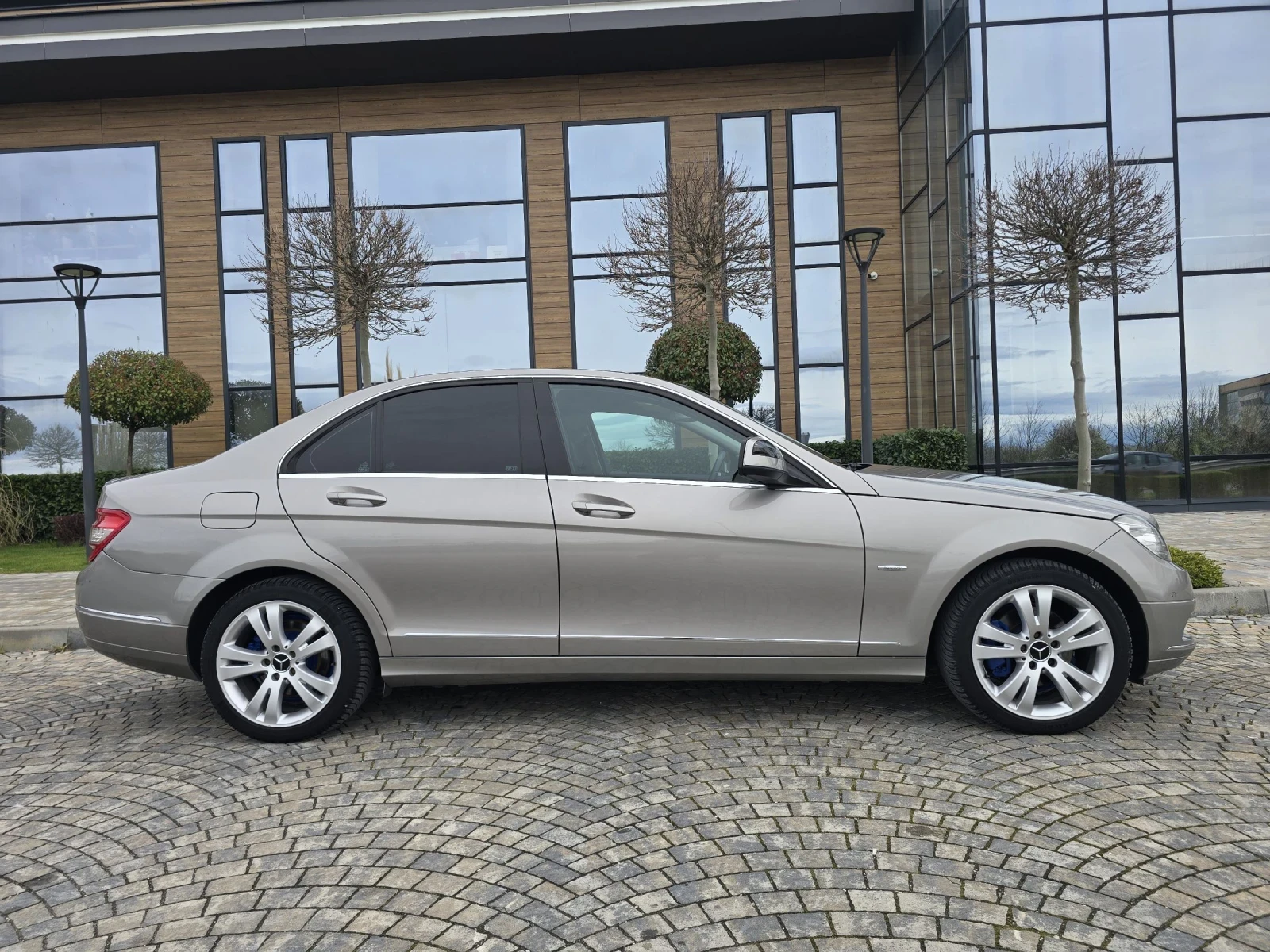 Mercedes-Benz C 220 Cdi Avantgarde.Мотор 646, снимка 3 - Автомобили и джипове - 54015269
