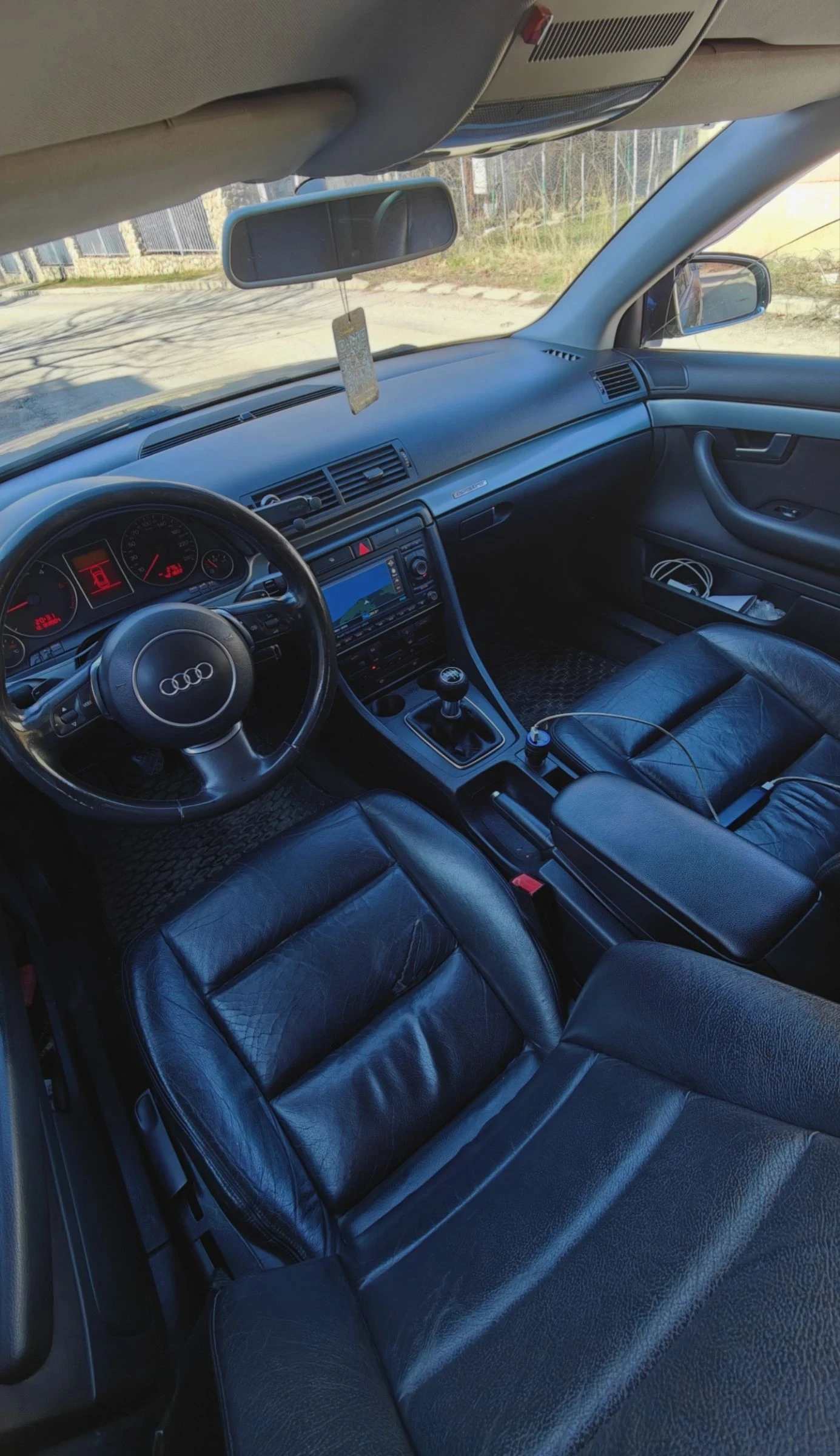 Audi A4 3.0TDI 300кс ръчка , снимка 8 - Автомобили и джипове - 54058965