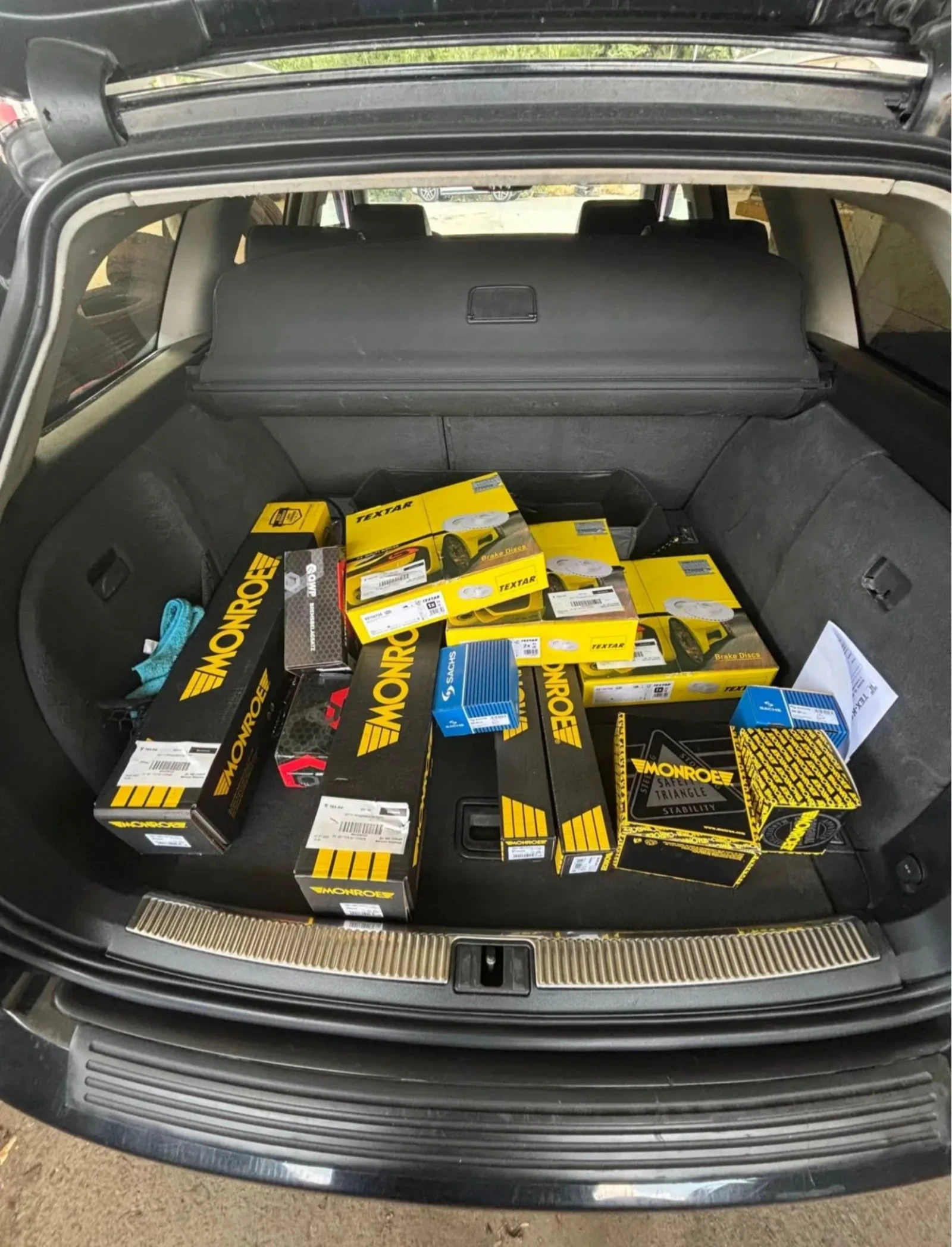 Audi A4 3.0TDI 300кс ръчка , снимка 9 - Автомобили и джипове - 54058965