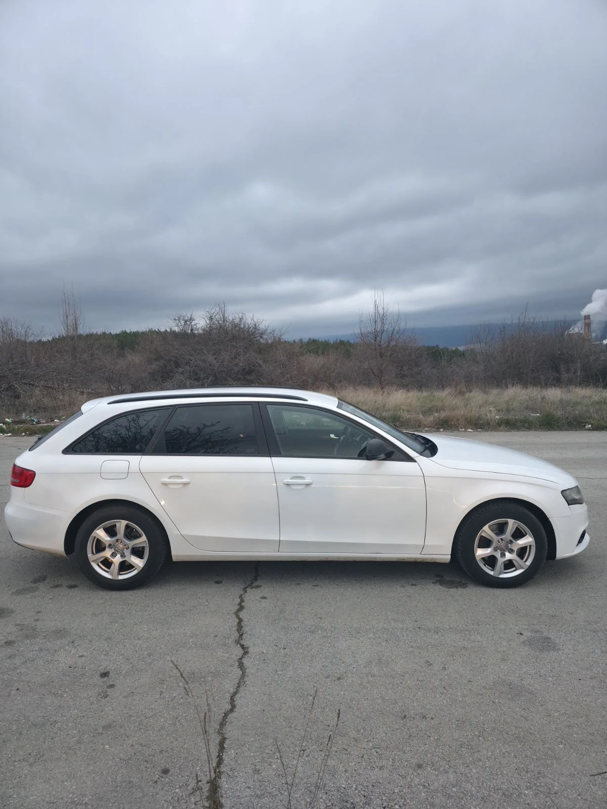 Audi A4, снимка 4 - Автомобили и джипове - 54115420