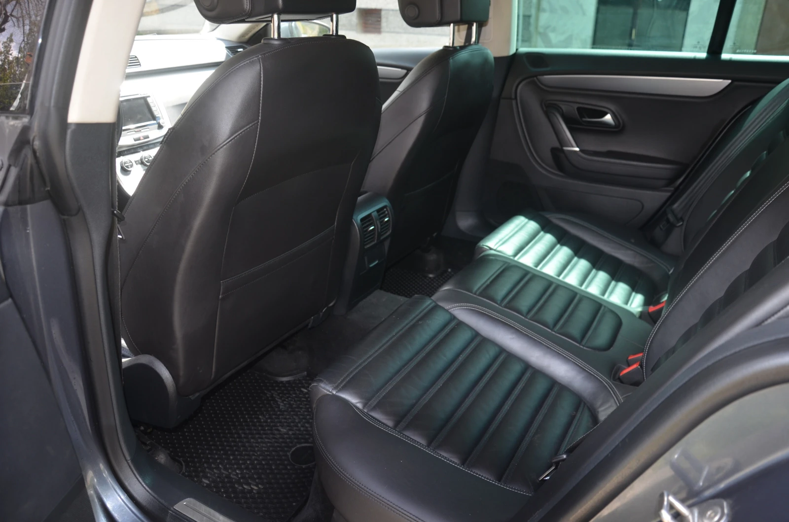 VW CC, снимка 10 - Автомобили и джипове - 54156763