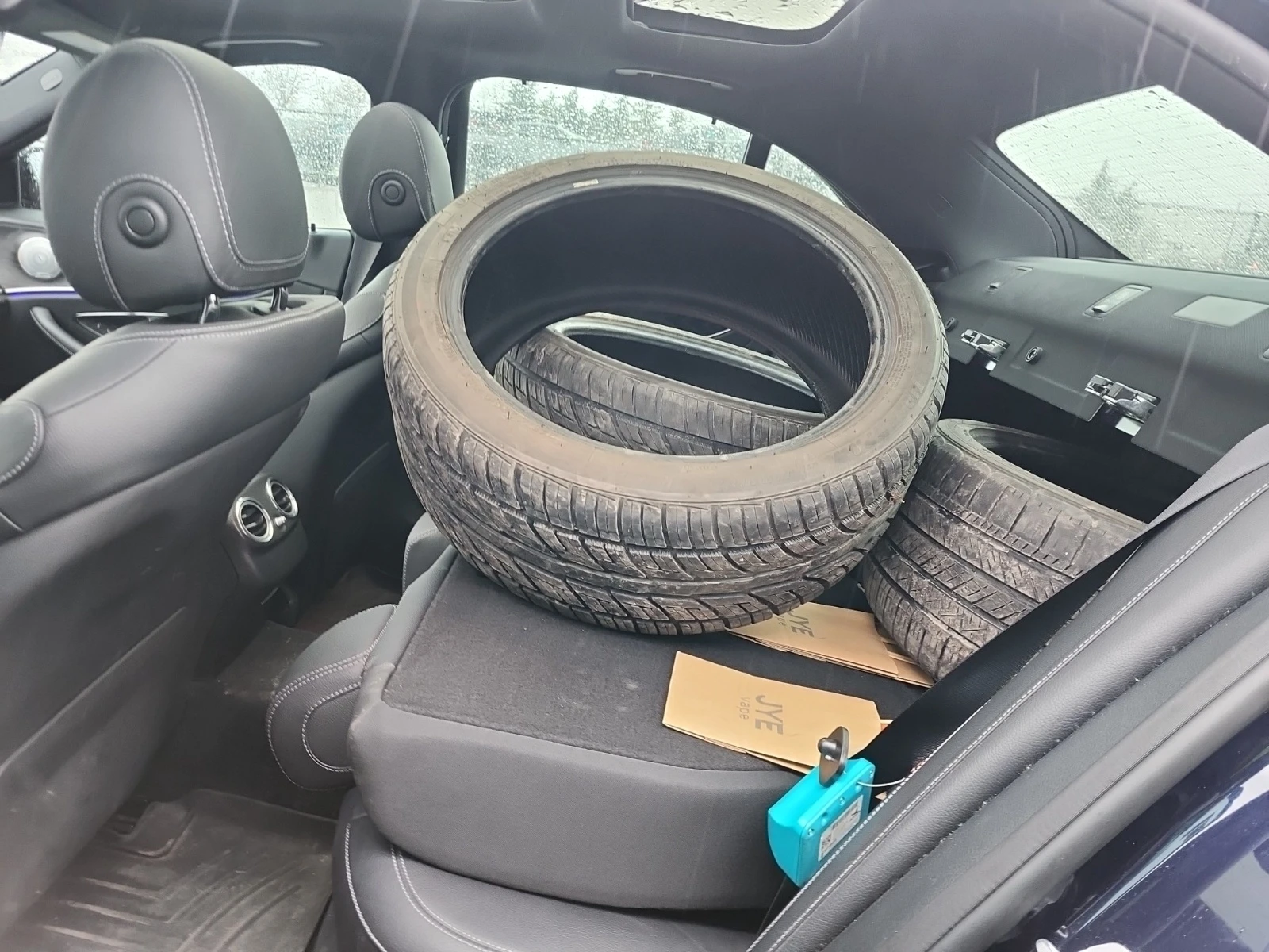 Mercedes-Benz E 400 HEAD UP * * BURMESTER * * БЕЗ ИНЦИДЕНТИ * * , снимка 9 - Автомобили и джипове - 54183808