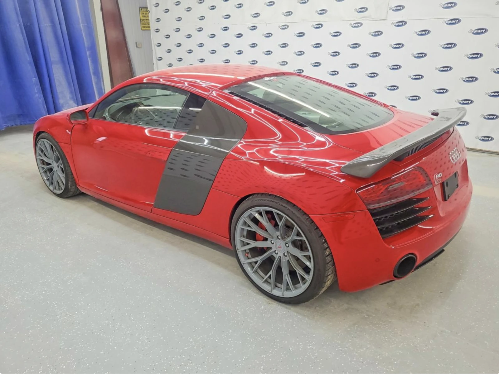 Audi R8 АВТОКРЕДИТ* ЦЕНА БЕЗ АНАЛОГ* , снимка 2 - Автомобили и джипове - 54622050