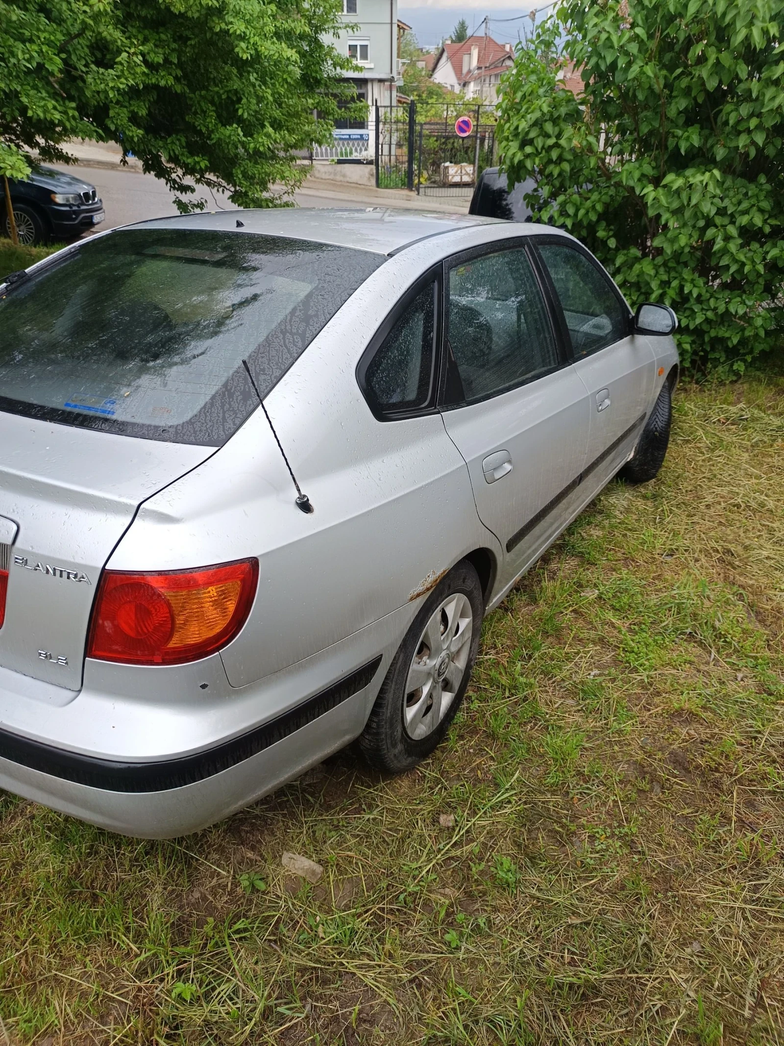 Hyundai Elantra 1.6 бензин /газ, снимка 4 - Автомобили и джипове - 54642255