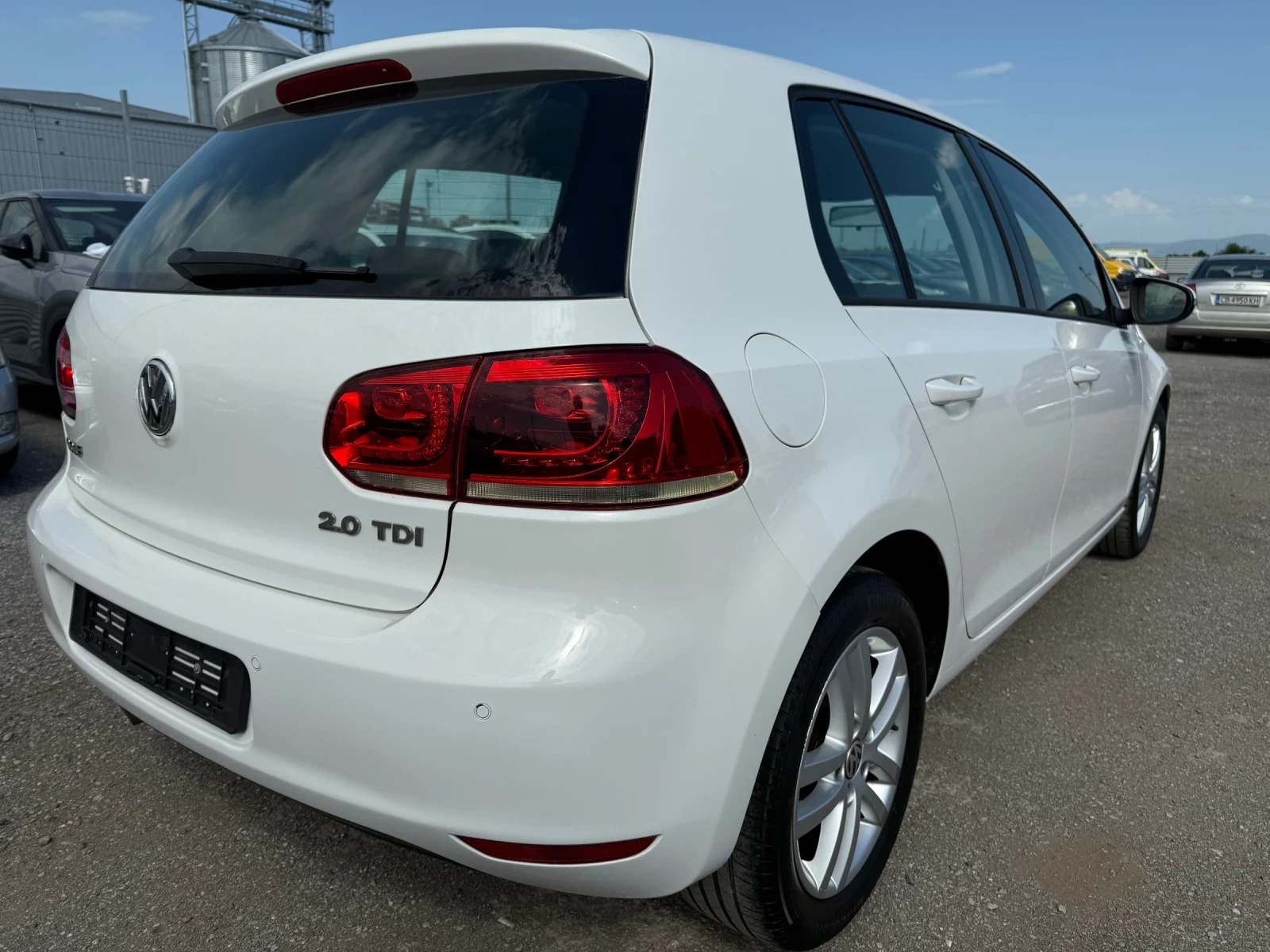 VW Golf 2.0TDI 140к.с HIGHLINE, снимка 3 - Автомобили и джипове - 54697831