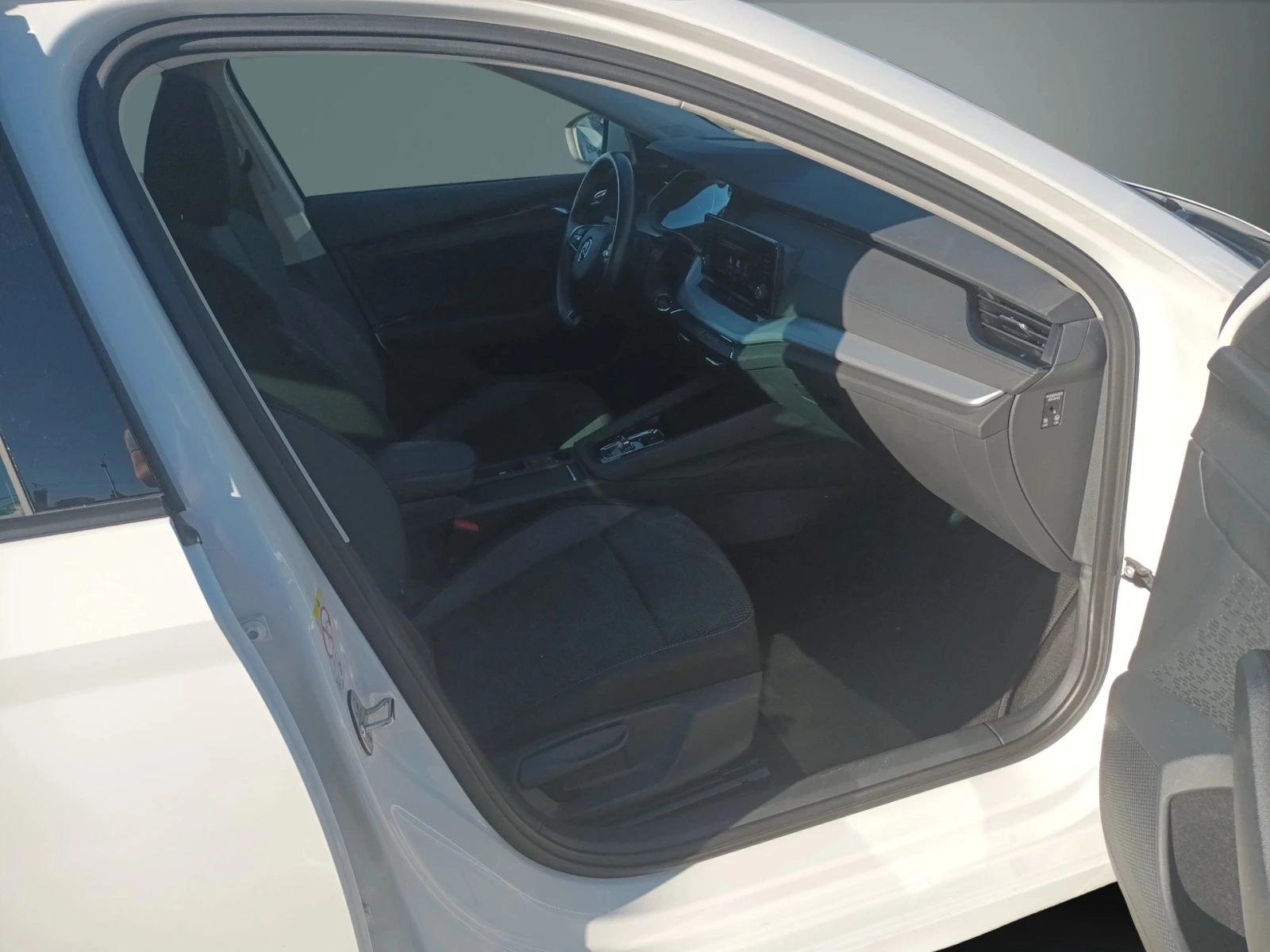 Skoda Octavia 2.0 TDI/7DSG, снимка 14 - Автомобили и джипове - 54846536