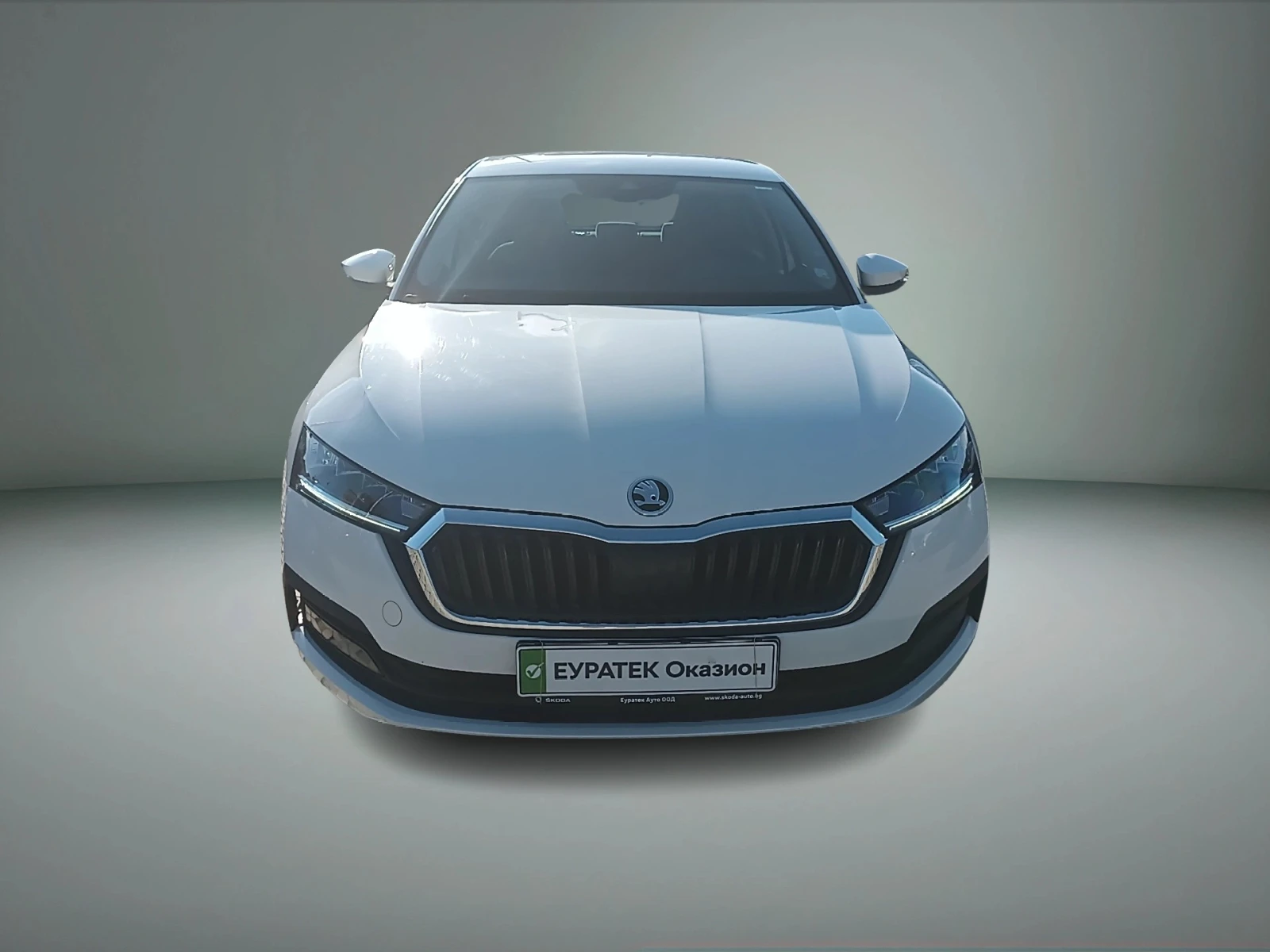Skoda Octavia 2.0 TDI/7DSG, снимка 8 - Автомобили и джипове - 54846536