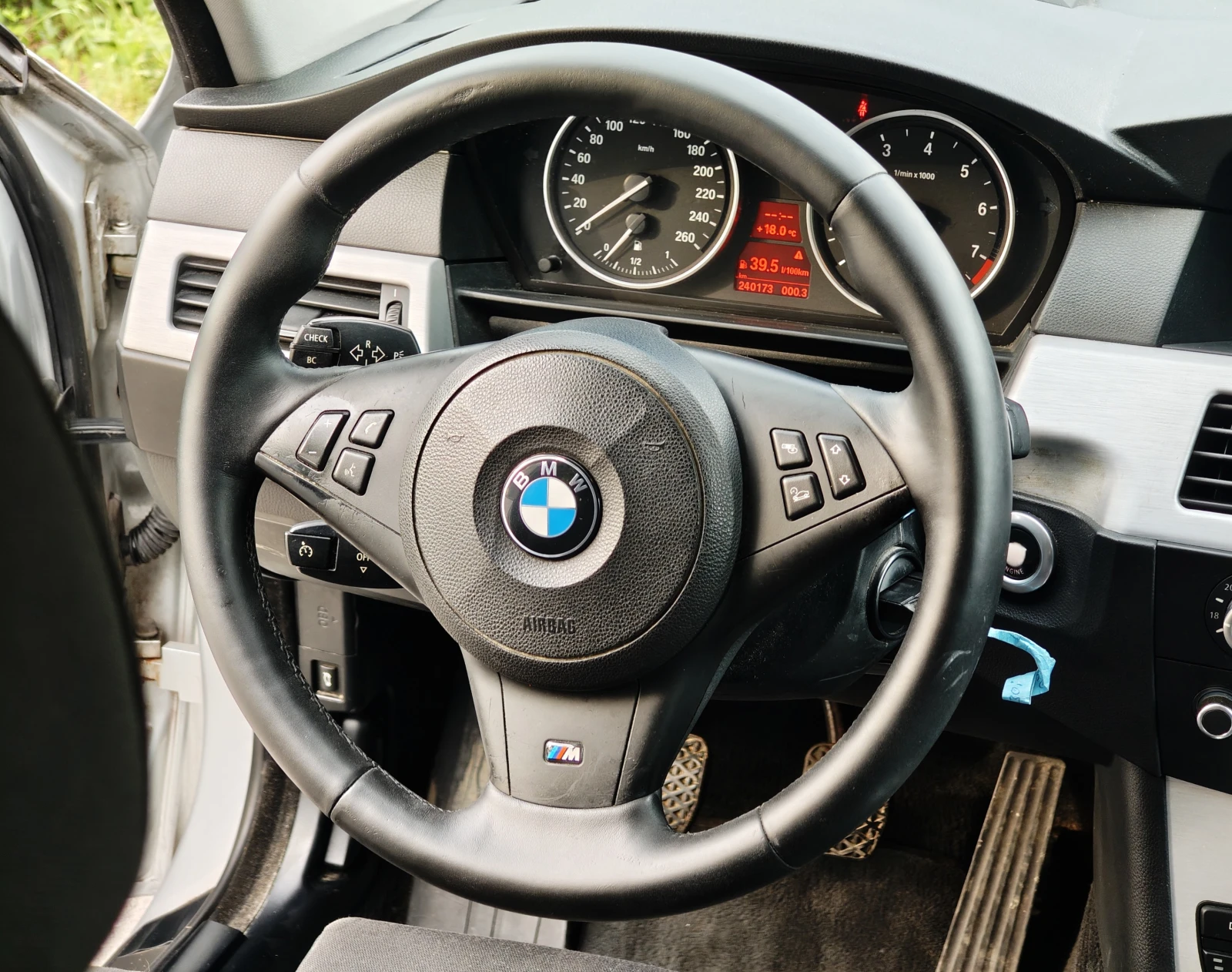 BMW 530 i-272hp-xDrive-FACELIFT, снимка 9 - Автомобили и джипове - 54869861