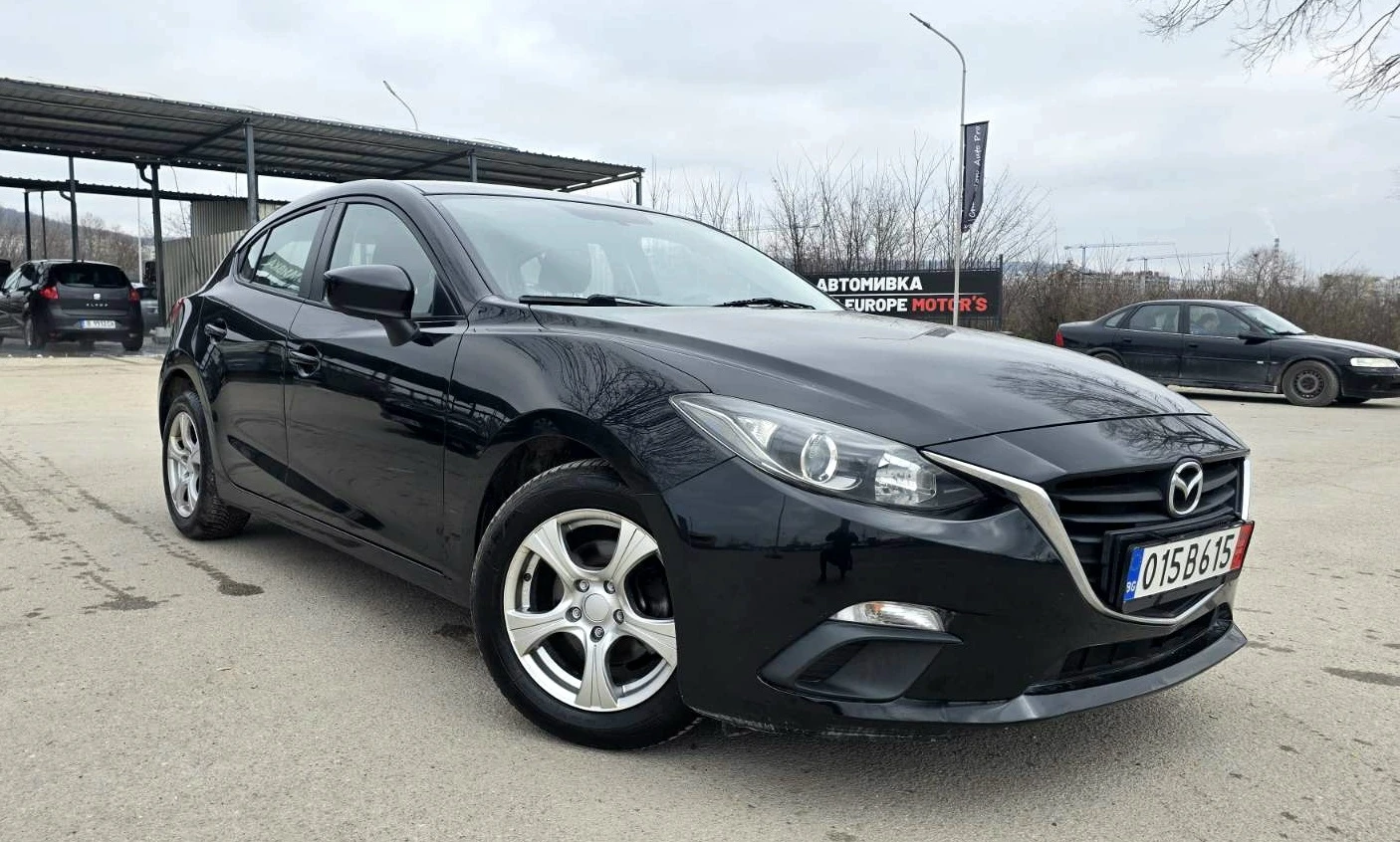 Mazda 3 ТОП СЪСТОЯНИЕ/1.5iSKYACTIV/НАВИГАЦИЯ, снимка 3 - Автомобили и джипове - 54995991