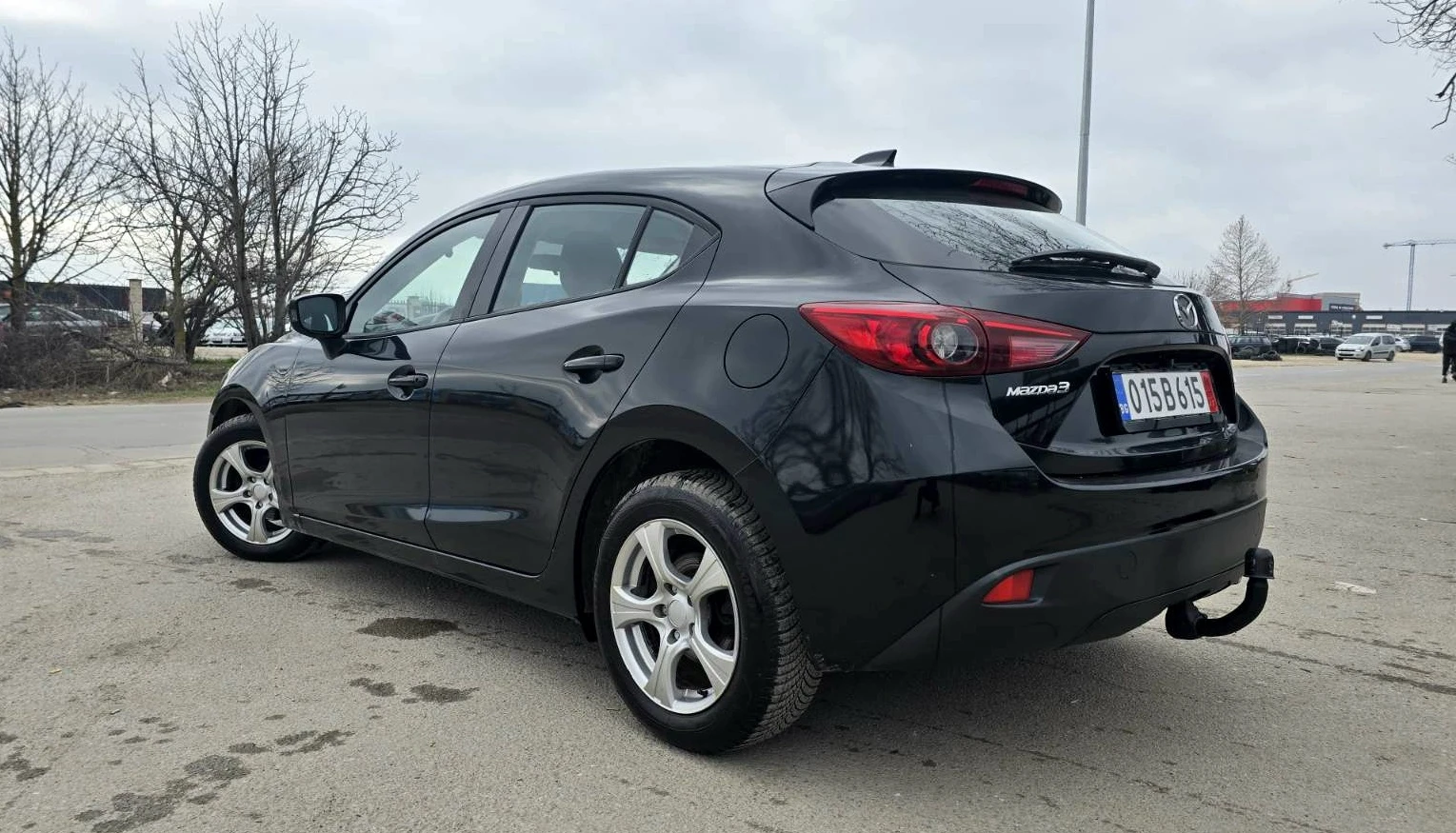 Mazda 3 ТОП СЪСТОЯНИЕ/1.5iSKYACTIV/НАВИГАЦИЯ, снимка 7 - Автомобили и джипове - 54995991