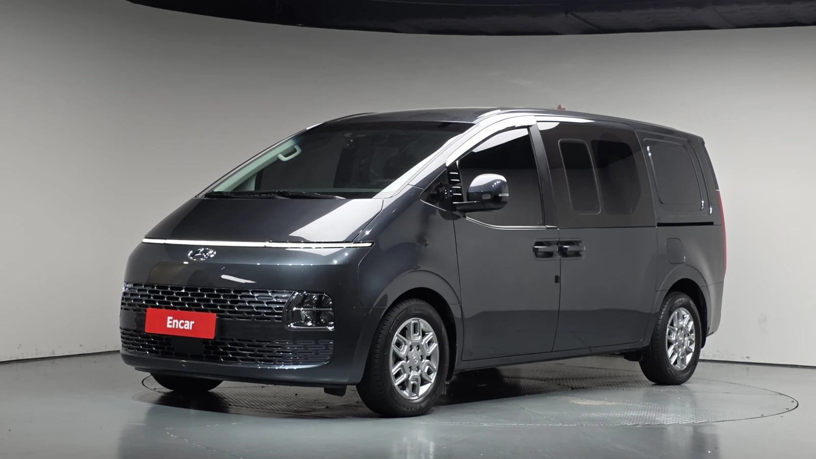 Hyundai Staria Modern ЕЛ. БАГАЖНИК КРАЙНА ЦЕНА* encareu.com