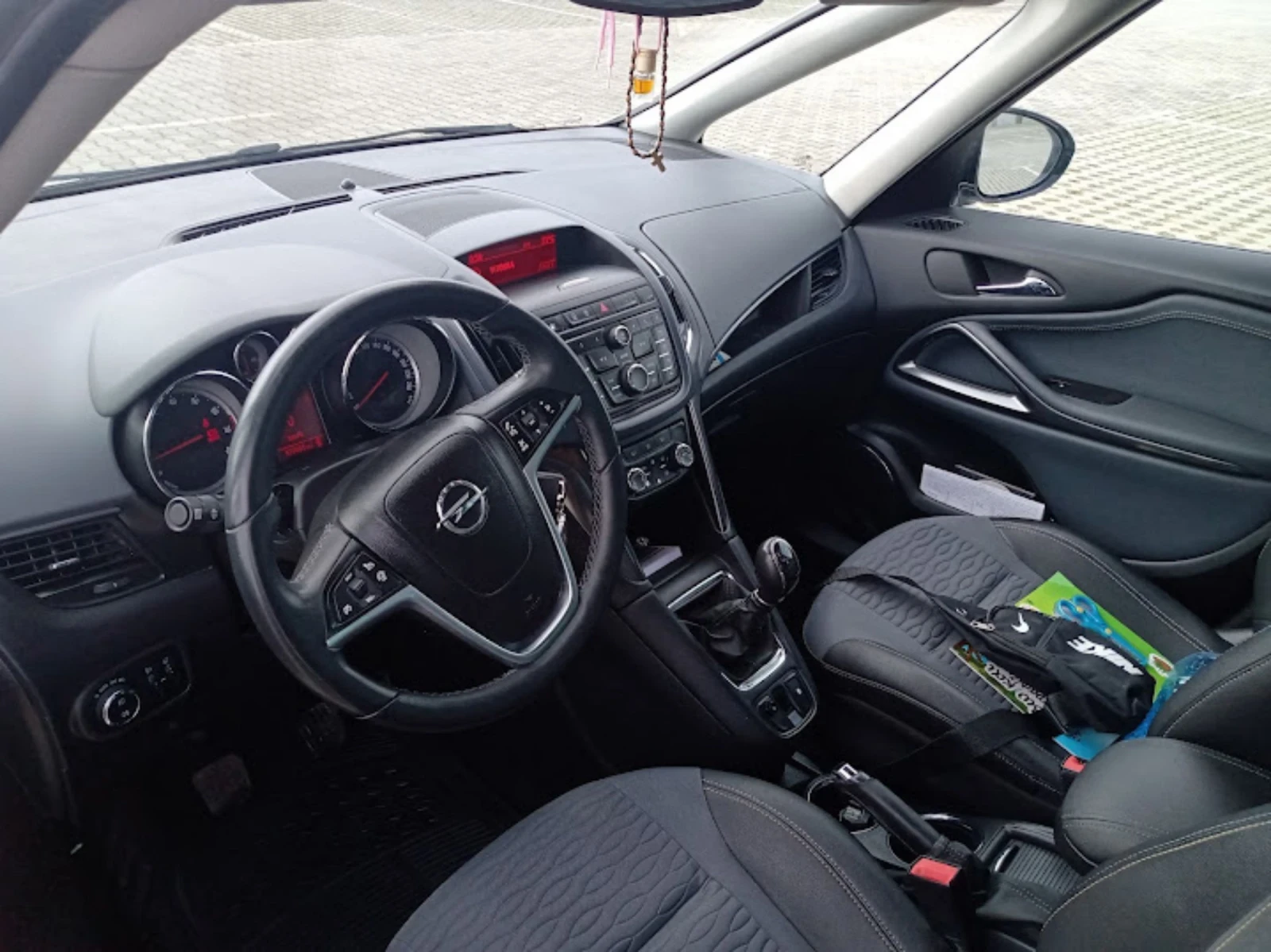 Opel Zafira, снимка 6 - Автомобили и джипове - 55367020