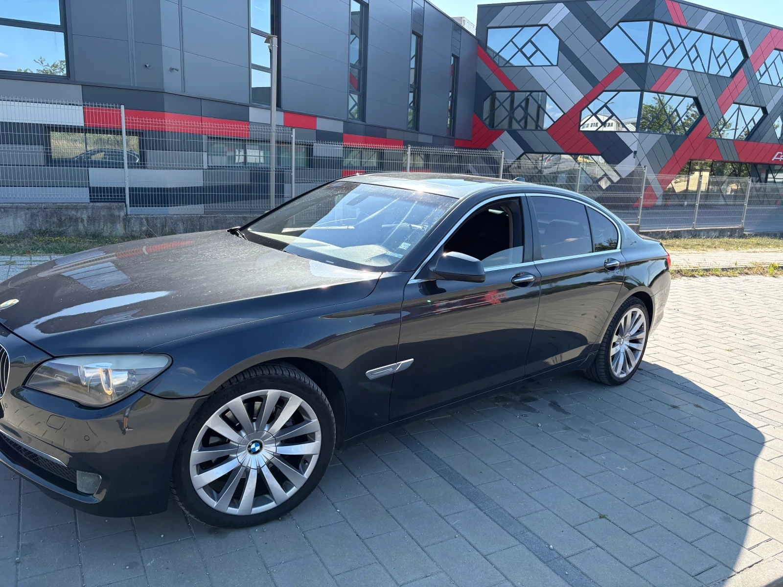 BMW 730, снимка 3 - Автомобили и джипове - 55448715