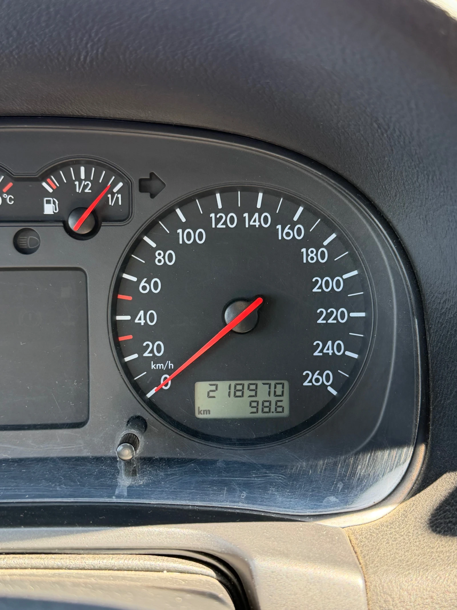 VW Golf 1.6 газ, снимка 9 - Автомобили и джипове - 55559185