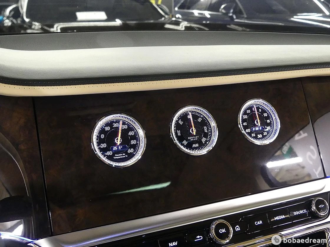 Bentley Flying Spur Flying Spur 4.0, снимка 16 - Автомобили и джипове - 55591629