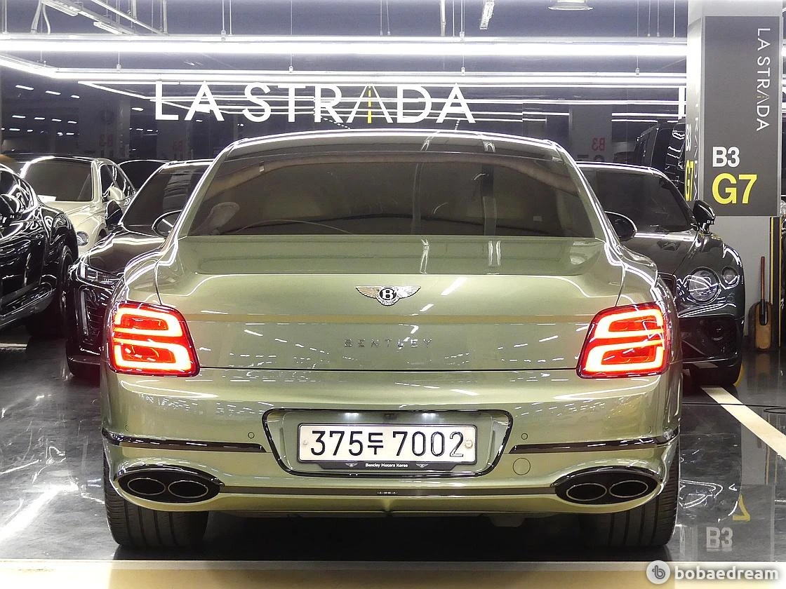 Bentley Flying Spur Flying Spur 4.0, снимка 2 - Автомобили и джипове - 55591629