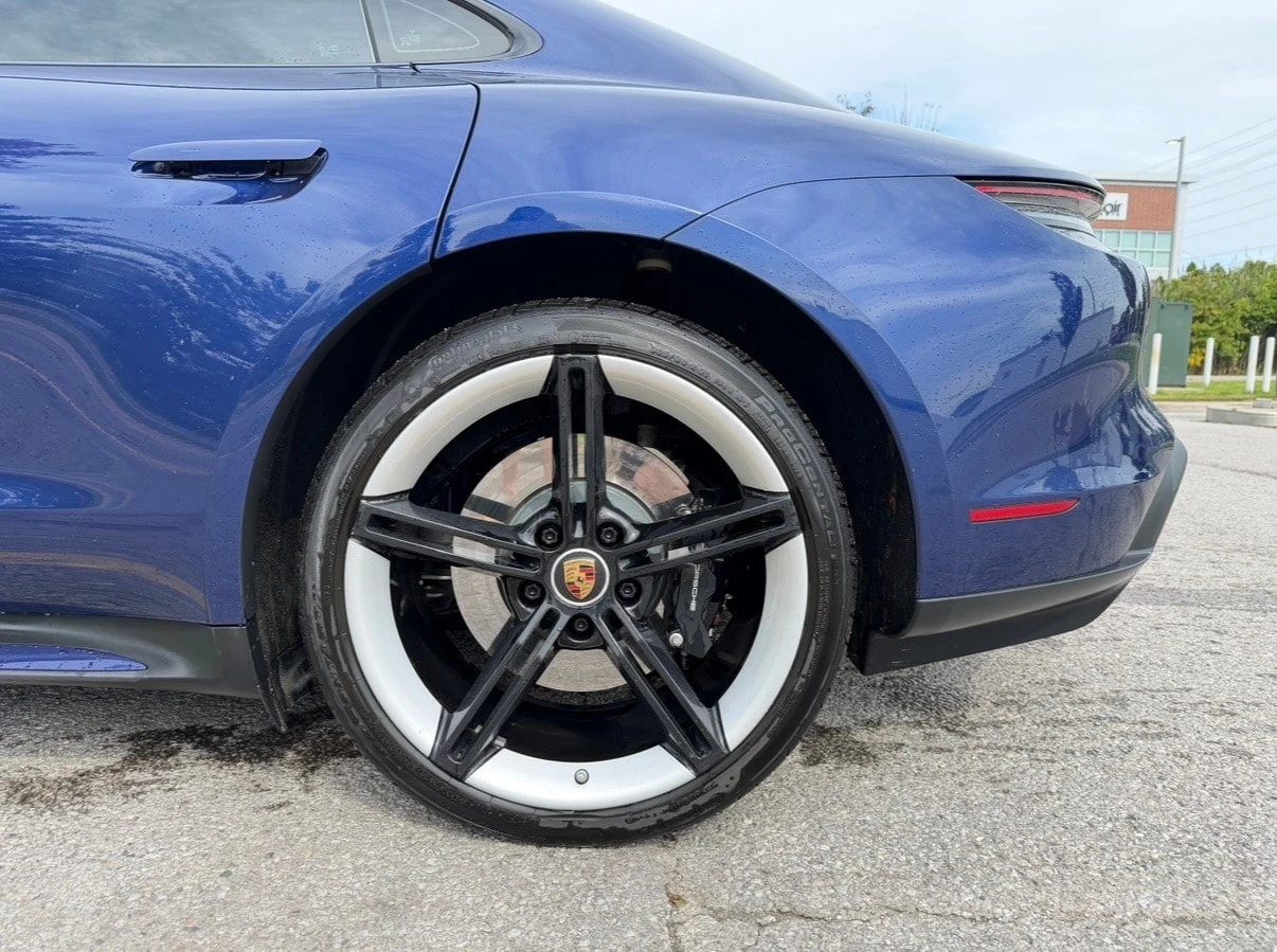 Porsche Taycan * 4S * CARFAX * ОПЦИЯ ЗА ФИНАНСИРАНЕ, снимка 7 - Автомобили и джипове - 56114099