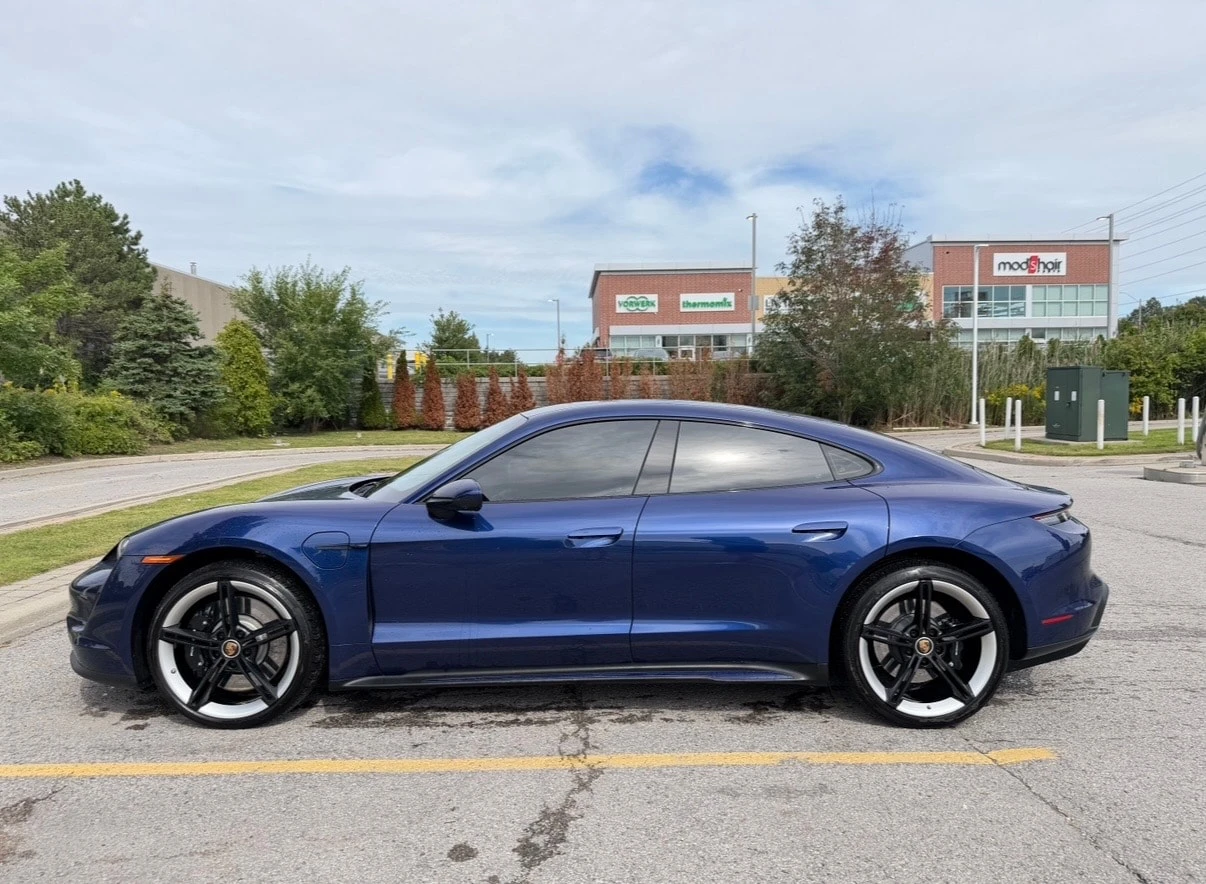 Porsche Taycan * 4S * CARFAX * ОПЦИЯ ЗА ФИНАНСИРАНЕ, снимка 2 - Автомобили и джипове - 56114099