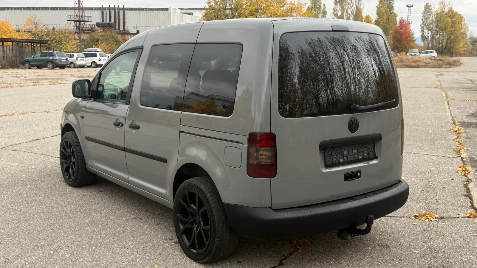 VW Caddy 1.9TDI, снимка 7 - Автомобили и джипове - 56618372