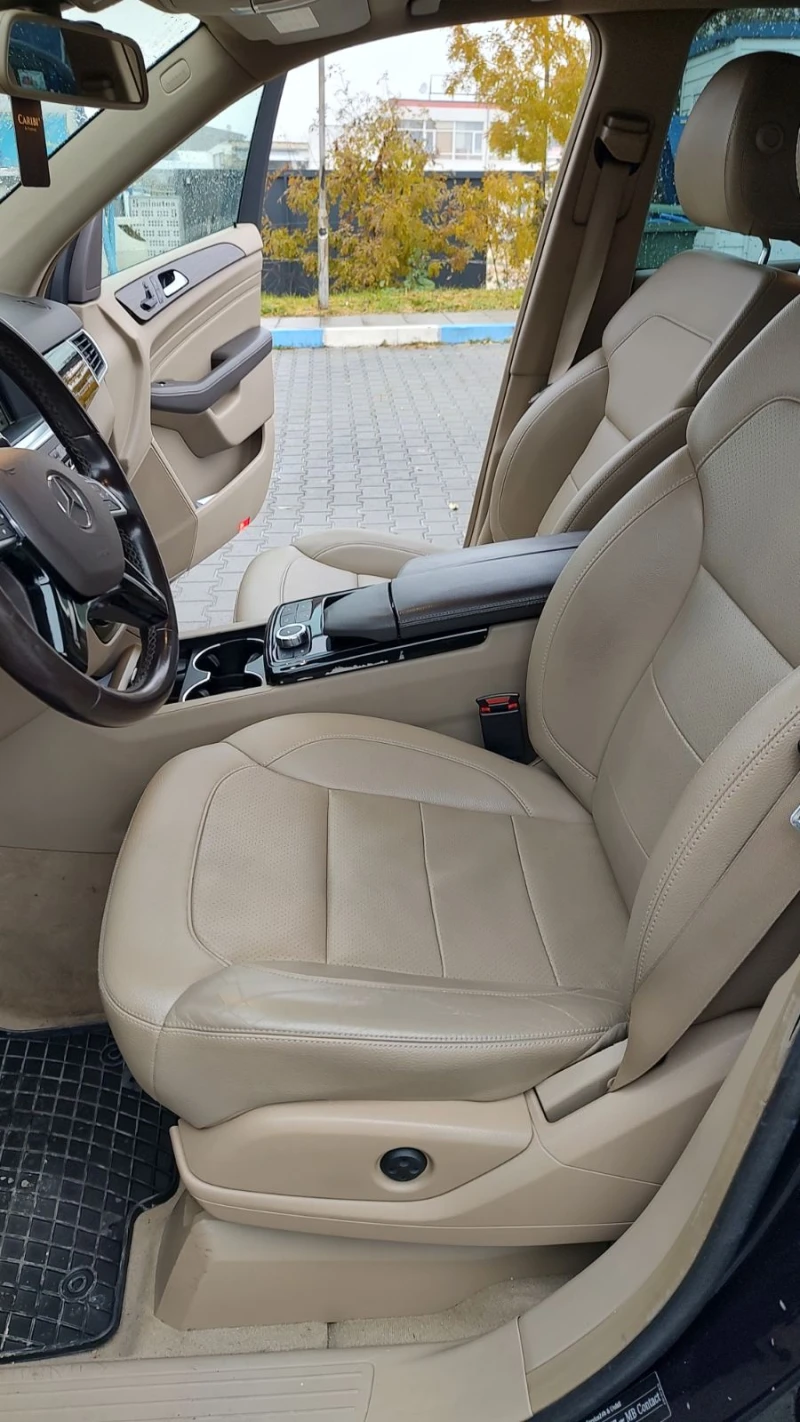 Mercedes-Benz ML 350 AMG//CAMERA/PARK ASSYS/4MATIC, снимка 10 - Автомобили и джипове - 47999024