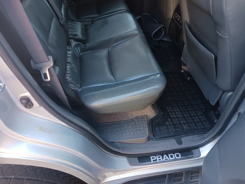 Toyota Land cruiser, снимка 11 - Автомобили и джипове - 52268837