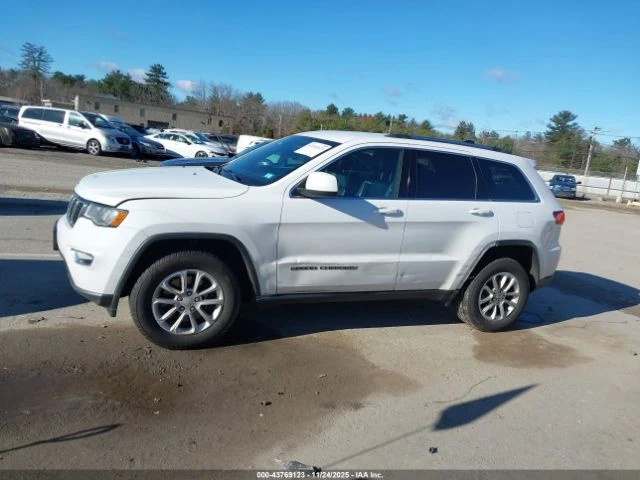 Jeep Grand cherokee LAREDO X 4X4* CARFAX* Клип на мотор* Лека щета!, снимка 13 - Автомобили и джипове - 52962430