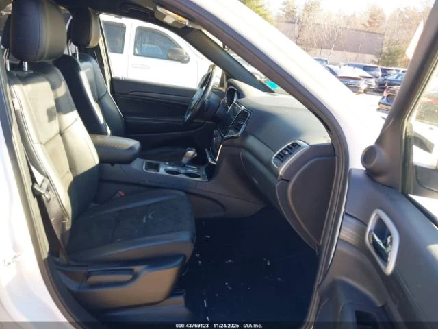 Jeep Grand cherokee LAREDO X 4X4* CARFAX* Клип на мотор* Лека щета! - изображение 5