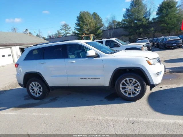 Jeep Grand cherokee LAREDO X 4X4* CARFAX* Клип на мотор* Лека щета!, снимка 12 - Автомобили и джипове - 52962430