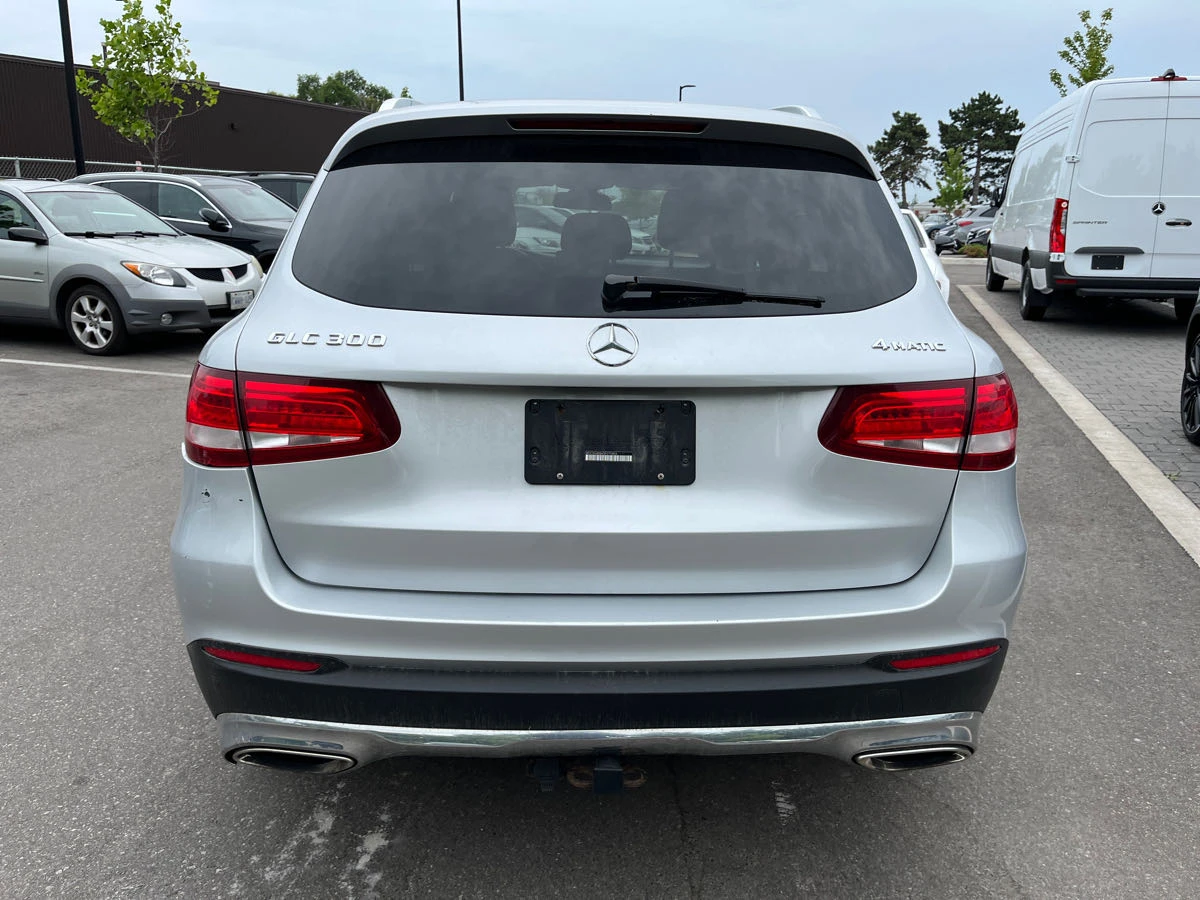 Mercedes-Benz GLC 300 * 4MATIC * CARFAX * АВТОКРЕДИТ - изображение 5