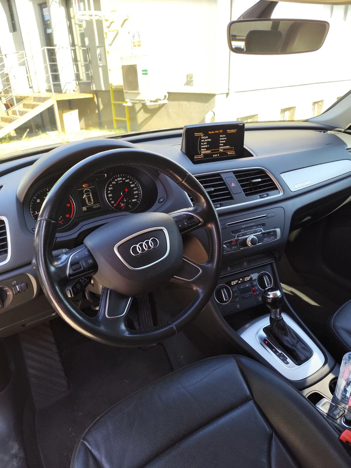Audi Q3 2.0TDI-184kс.S-TRONIK - изображение 10
