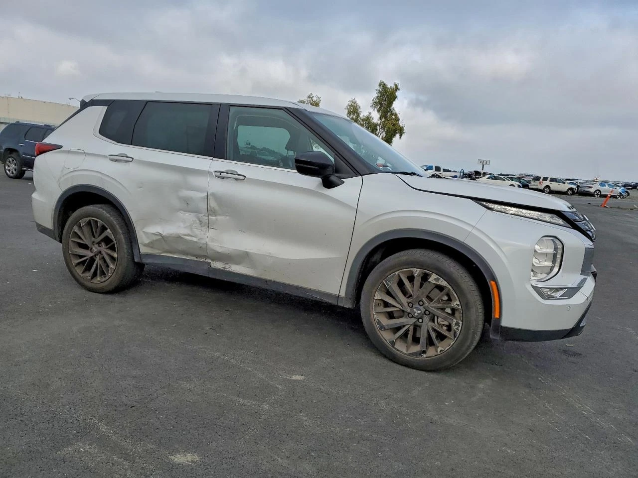 Mitsubishi Outlander 2.5l Se - изображение 4