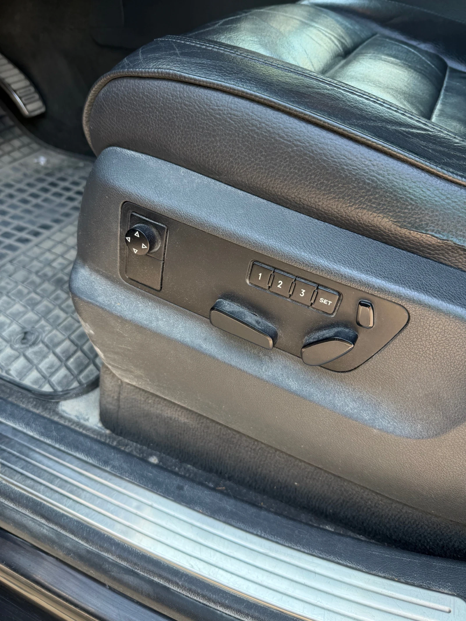 VW Touareg 4.2 v8, снимка 11 - Автомобили и джипове - 55001867