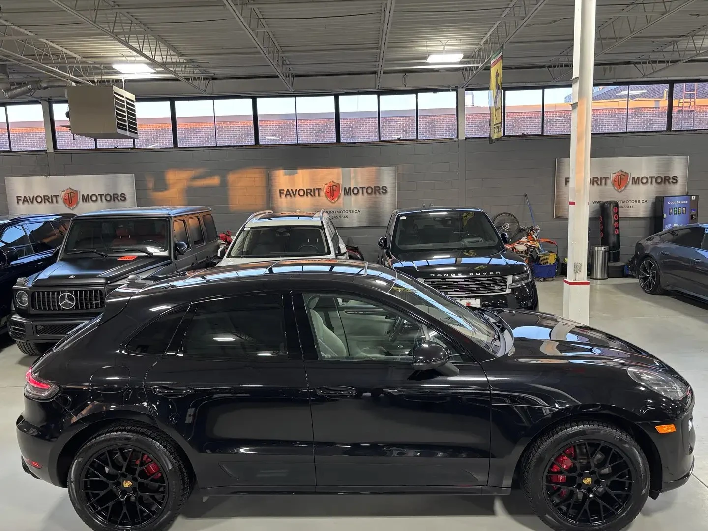Porsche Macan GTS ЦЕНА ДО БЪЛГАРИЯ РЕГИСТРАЦИЯ & АВТОКРЕДИТ, снимка 3 - Автомобили и джипове - 55220138