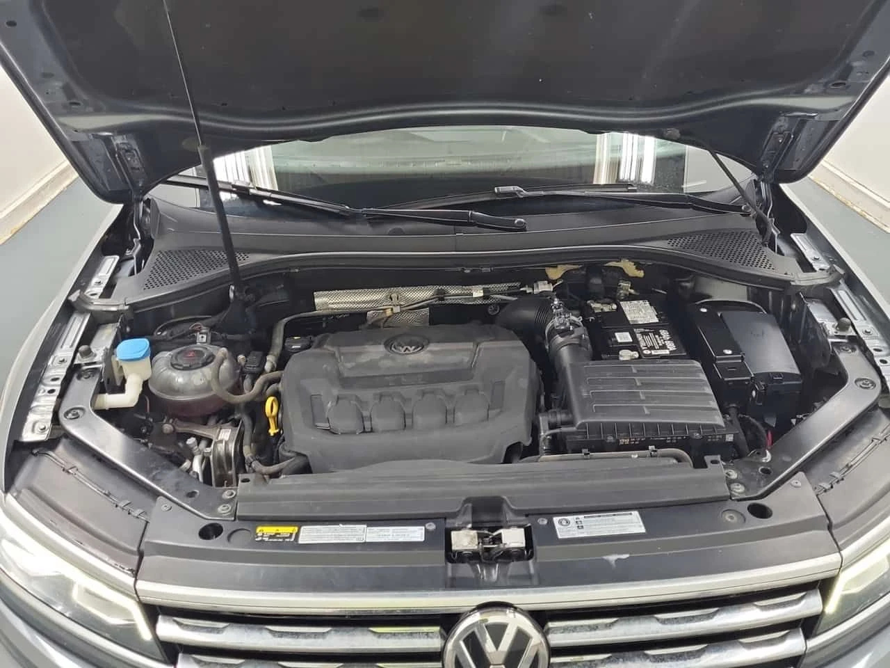 VW Tiguan Highline/CARFAX/Подгрев/Панорама/, снимка 16 - Автомобили и джипове - 55543350